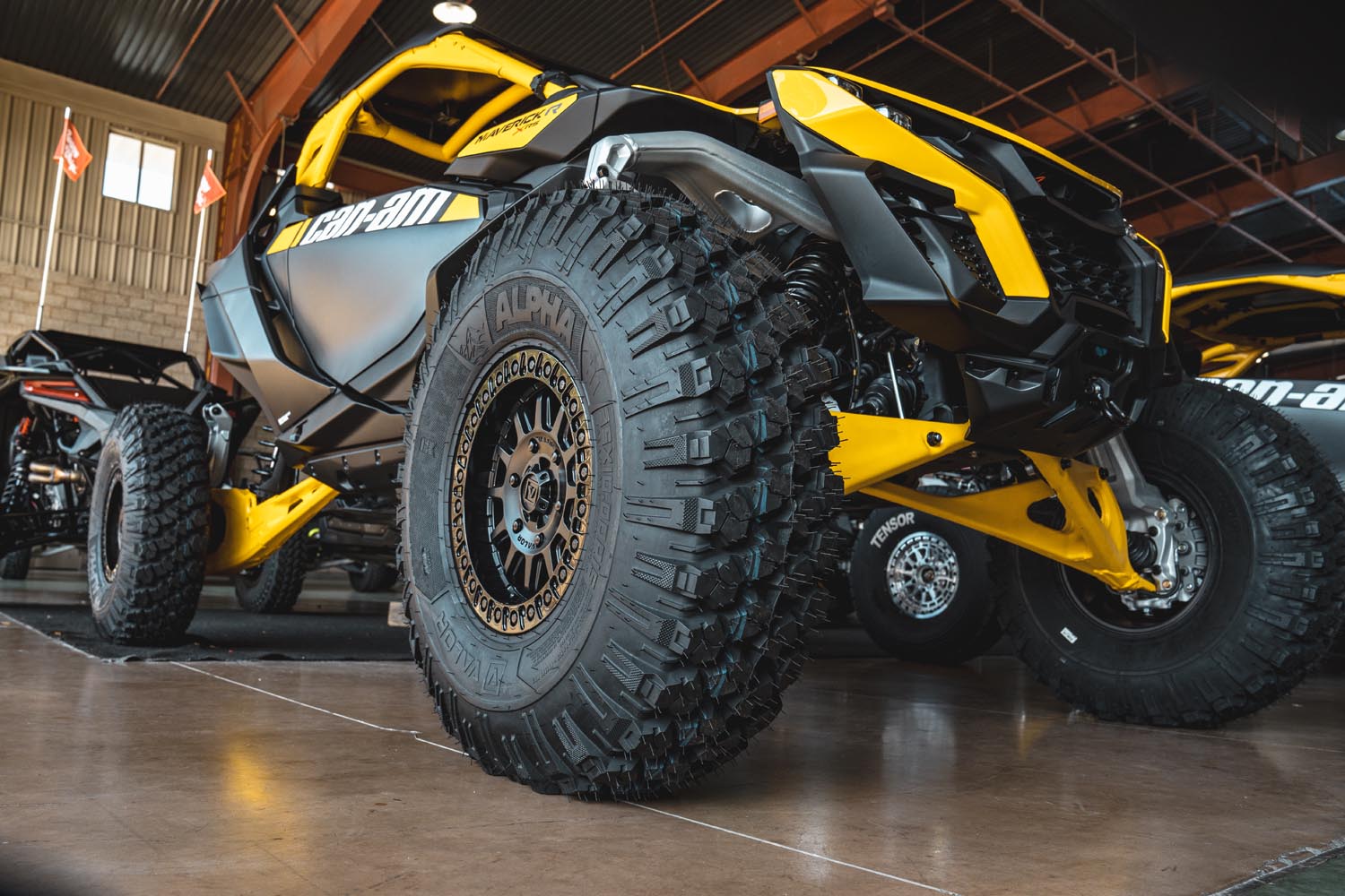 CanAm Maverick R Wheels & Tires